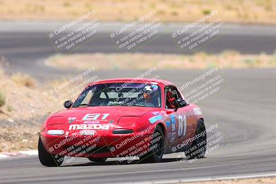media/May-31-2025-CalClub SCCA (Sat) [[2c1a04e1ee]]/Qualifying/Group 5/Turn 4/
